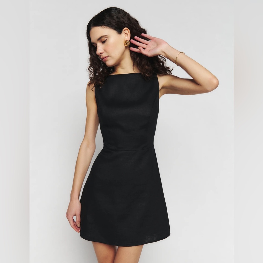 Reformation “Zenni” Black Linen Dress, BNWT, Size 12. Sold Out EVERYWHERE!